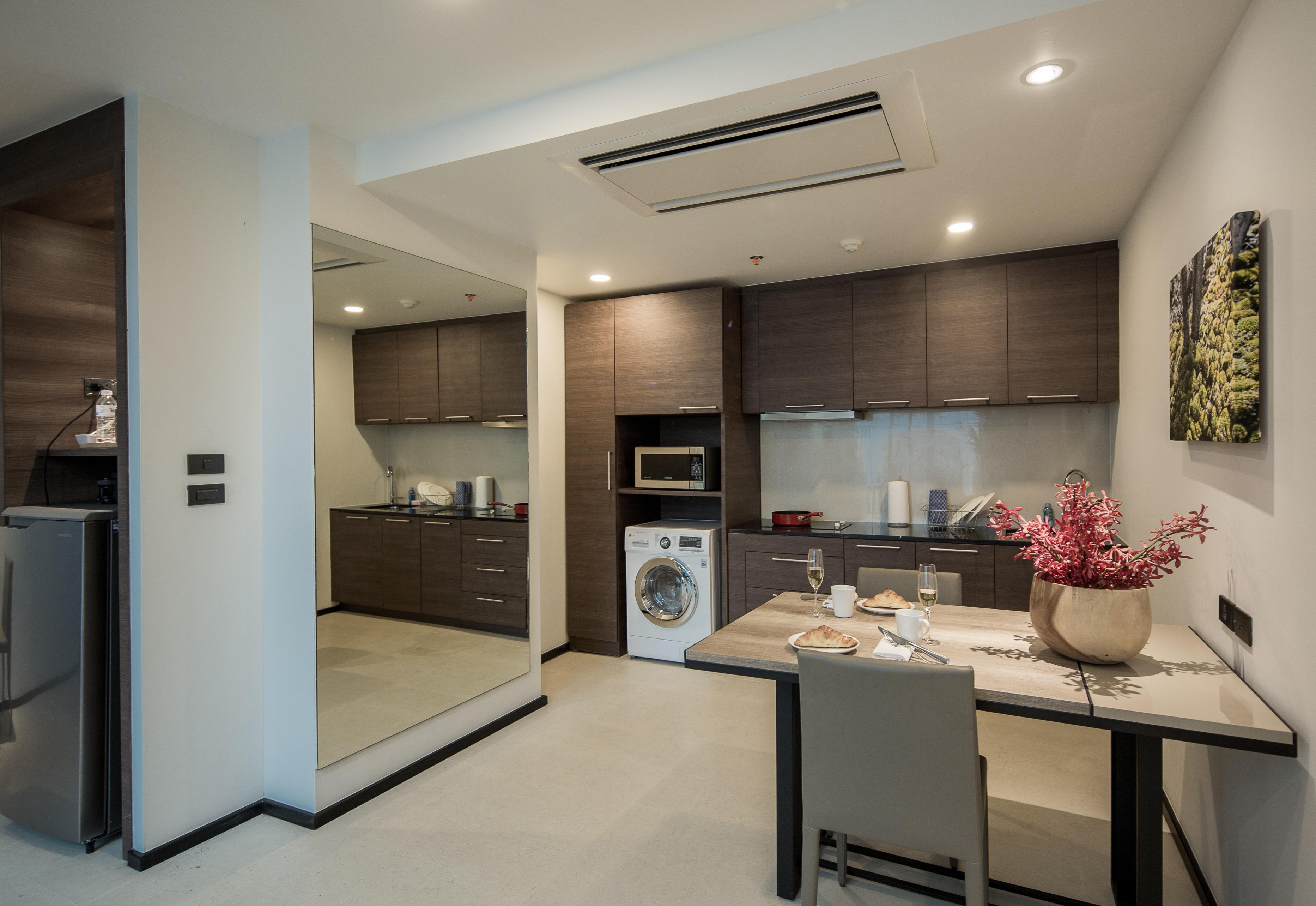 Lit Bangkok Hotel Экстерьер фото