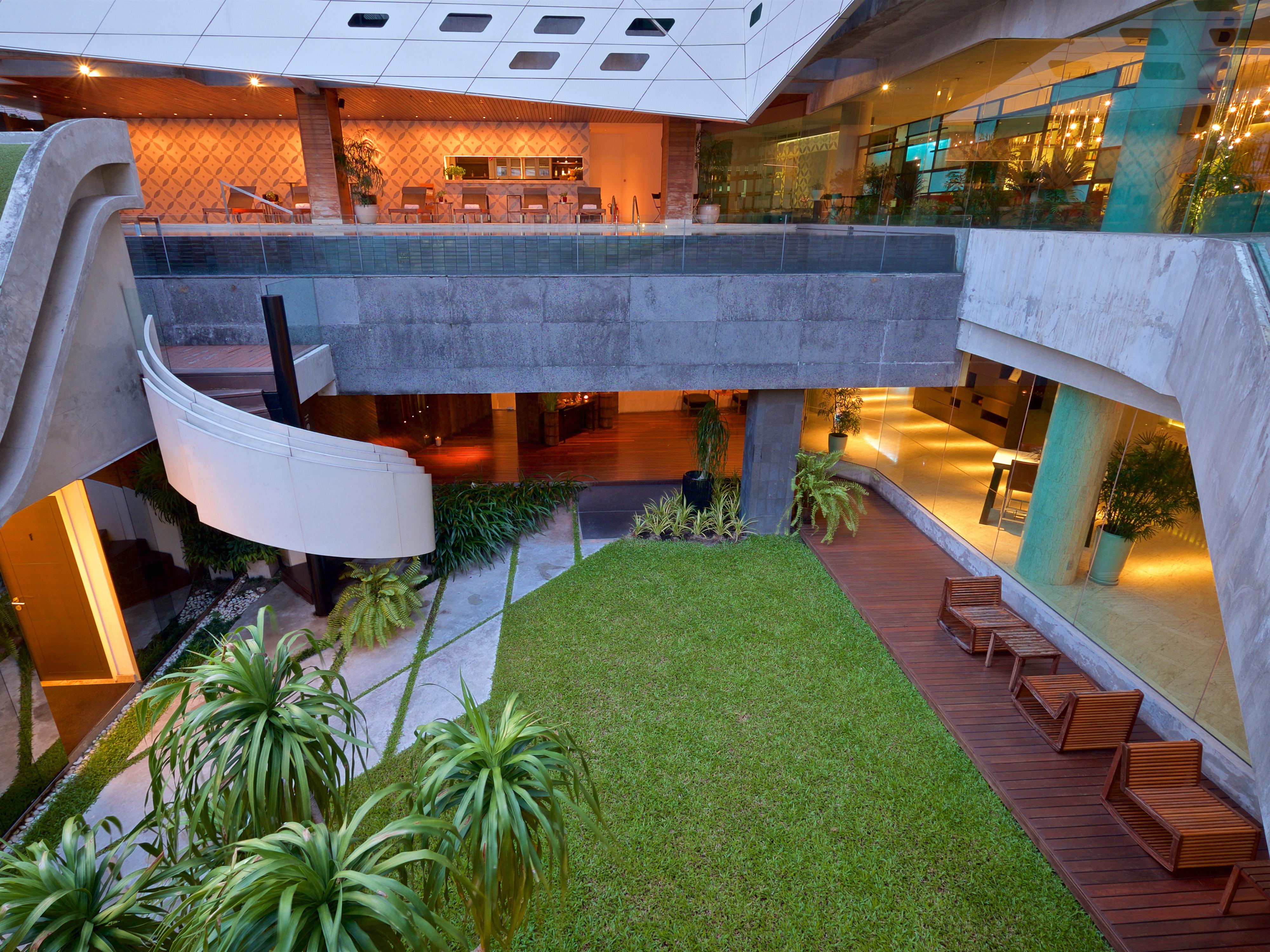 Lit Bangkok Hotel Экстерьер фото